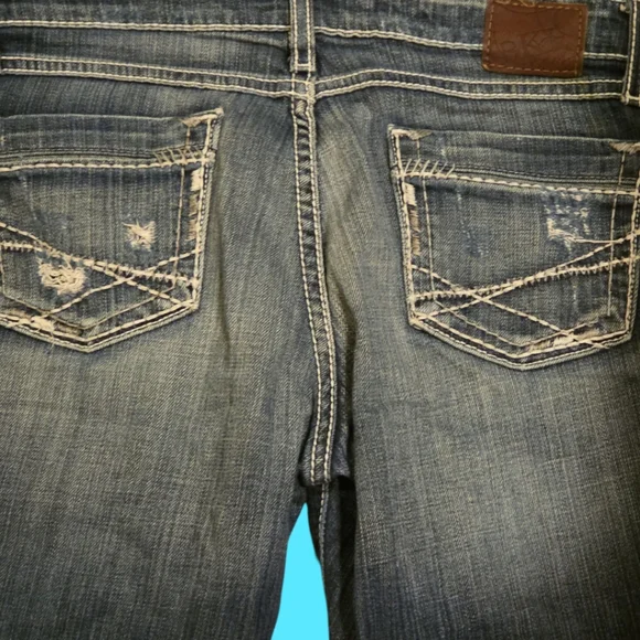 BKE Starlite Womens Flare Stretch Dark Wash Jeans Sz 28 - Picture 4 of 11